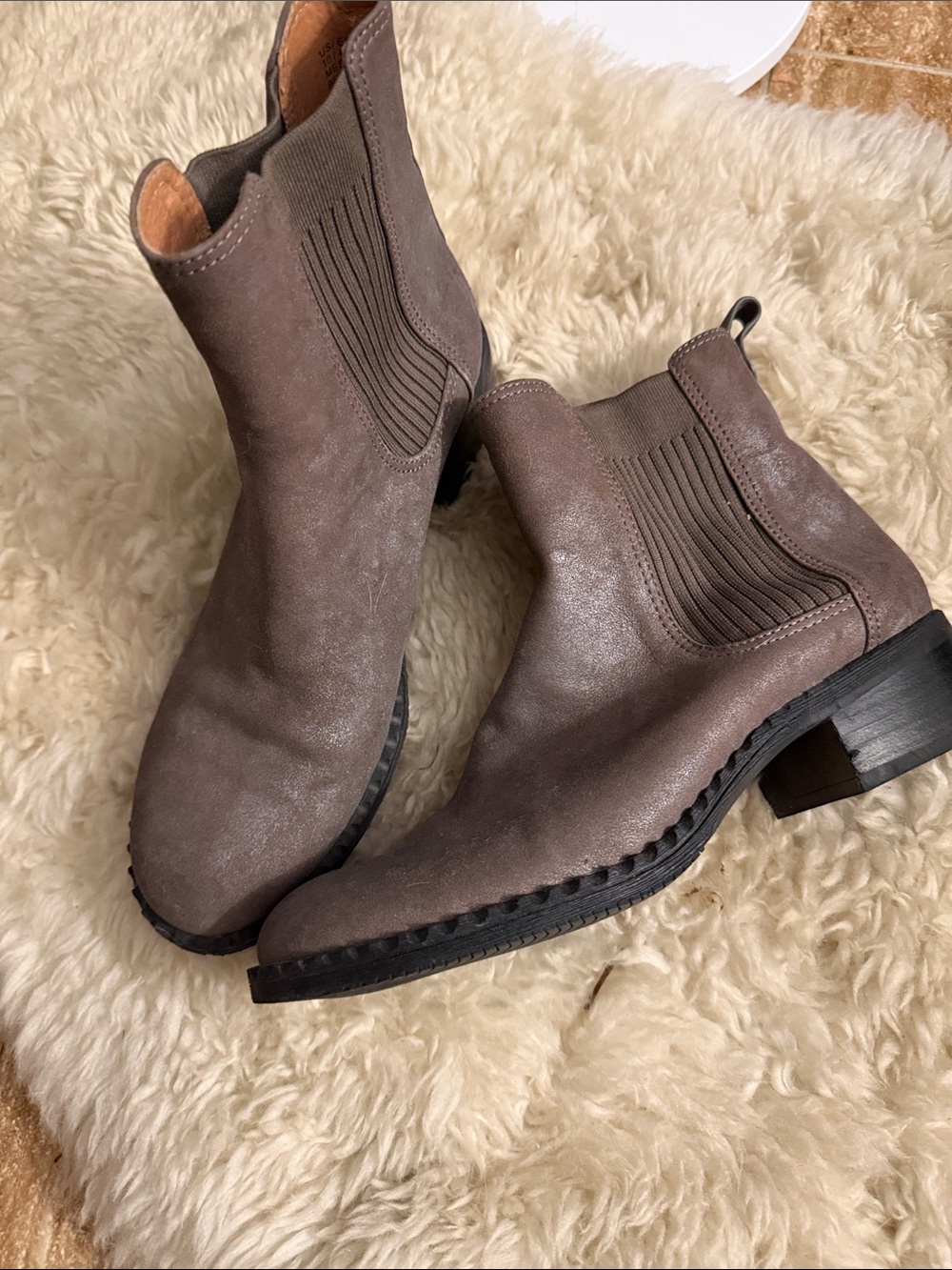 Kenneth Cole Taupe  Chelsea Ankle Boots